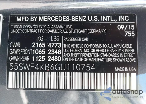 2016 Mercedes-Benz C 300 4Matic z USA, uszkodzony, nr VIN 55SWF4KB6GU110754